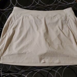 ATHLETA SOHO SKORT  16  NUDE
